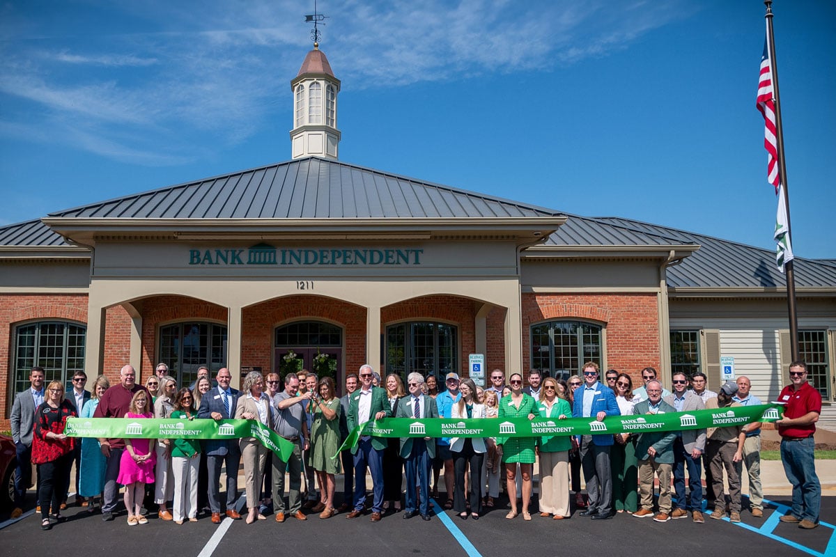 BI-Hartselle-Ribbon-Cutting